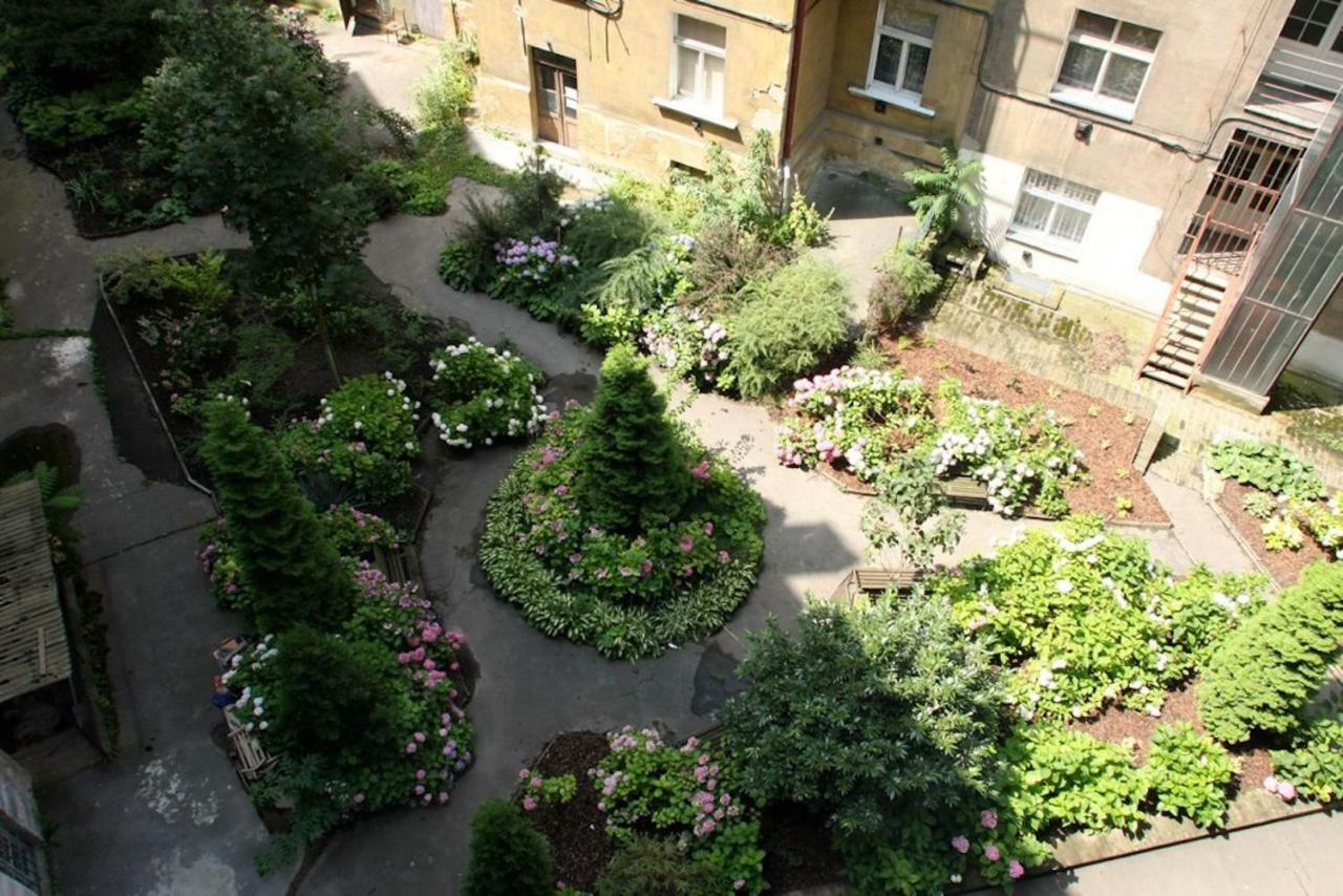 Spacious Elegance In The Heart Of Old Town Praha Bagian luar foto